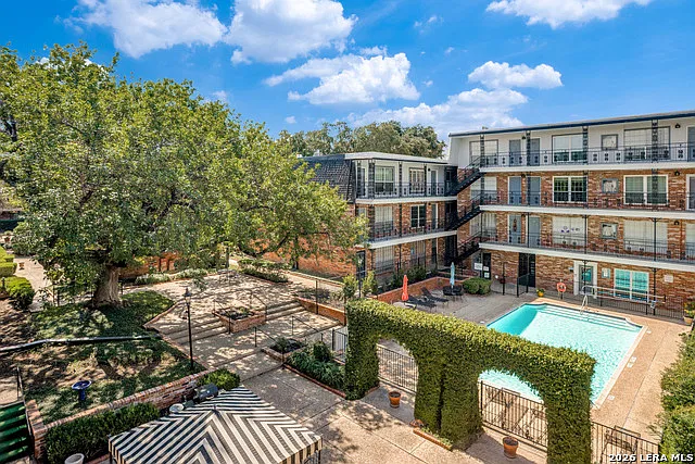 8401 N New Braunfels Ave #206A