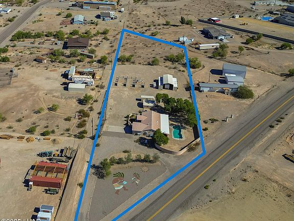 5th image of 7916 N Sky View Dr
