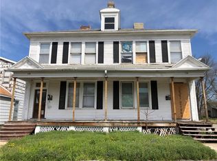 1217 Powell St, Saint Joseph, MO 64501