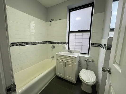 Rented by Premier One Realty LLC | media 10