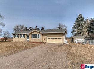 1542 County Road R, Ames, NE 68621