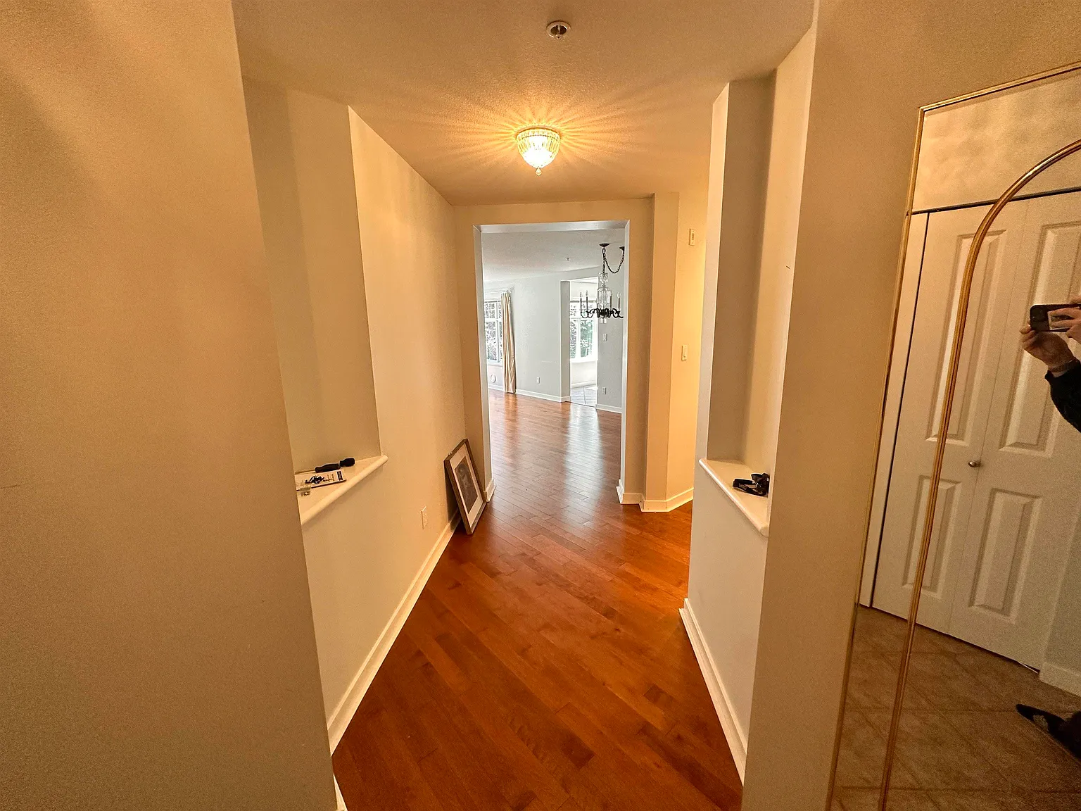 2 bed, 960 sqft, $2,500 — Photo 2