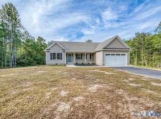 1900 Moody Fox Ln, Carson, VA 23830