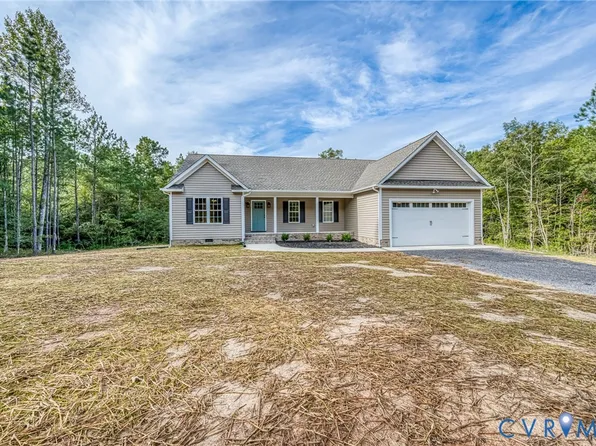 1900 Moody Fox Ln, Carson, VA 23830