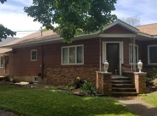 703 NW 2nd St, Eagle Grove, IA 50533