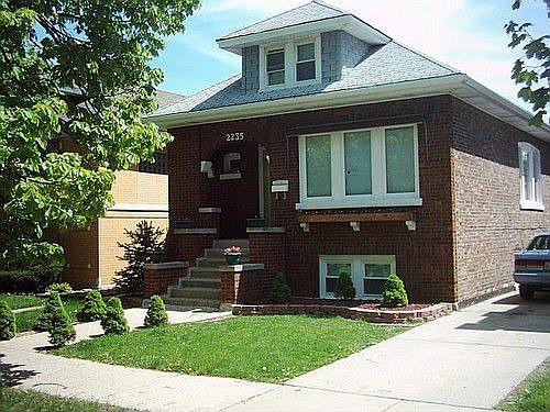 2nd image of 2235 Kenilworth Ave