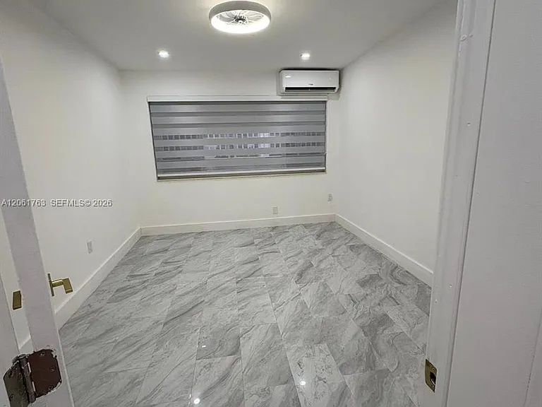 6896 Abbott Ave #6B — Photo 7