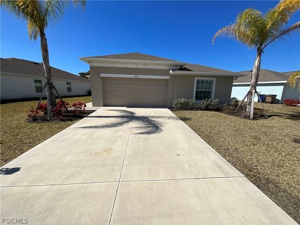 3905 Treasure Oak Way