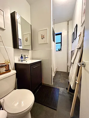 Rented by Bohemia Realty Group | media 16