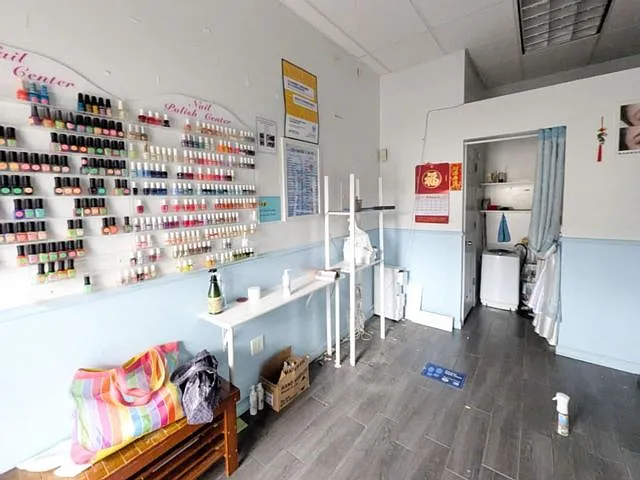 Studio, $2,500 — Photo 2