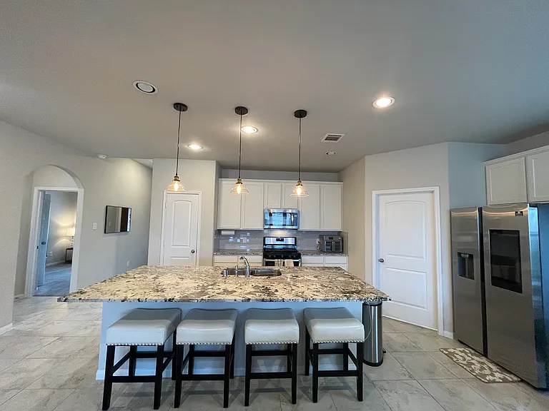 3747 Lake Bend Shore Dr — Photo 11