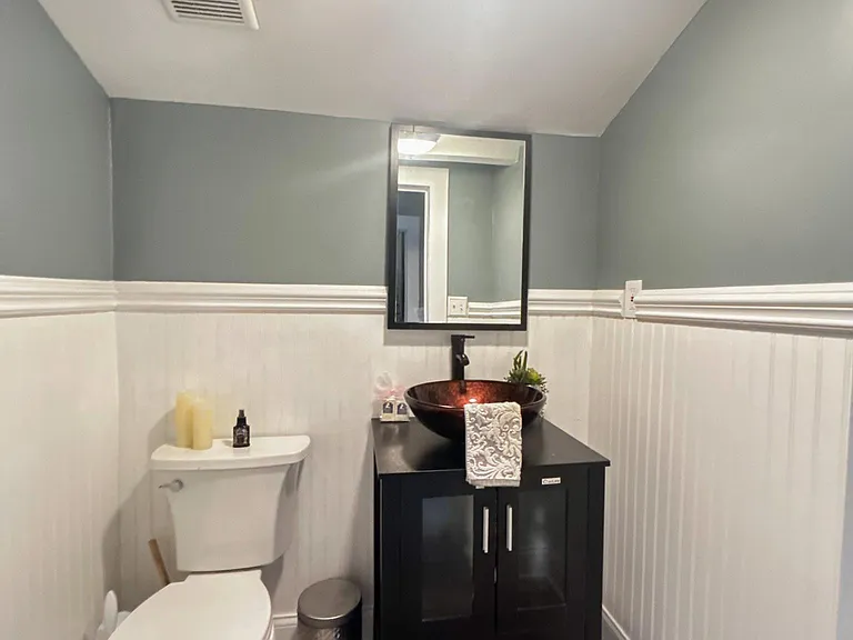 511 Stockton St — Photo 12
