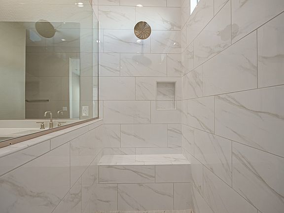 2nd image of 5020 E Campo Bello Dr