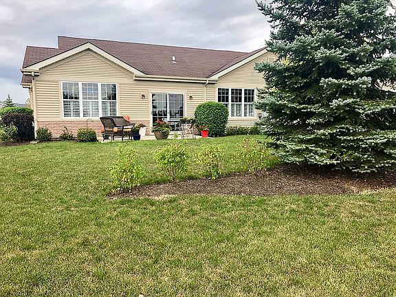 2nd image of 16447 Crescent Lake Dr
