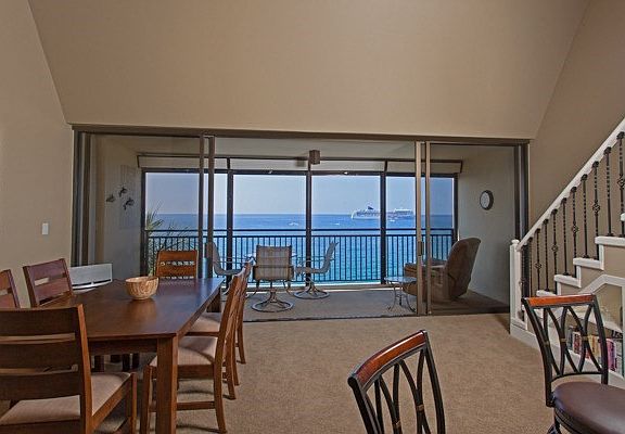 2nd image of 75-5782 Kuakini Hwy #Penthouse 704