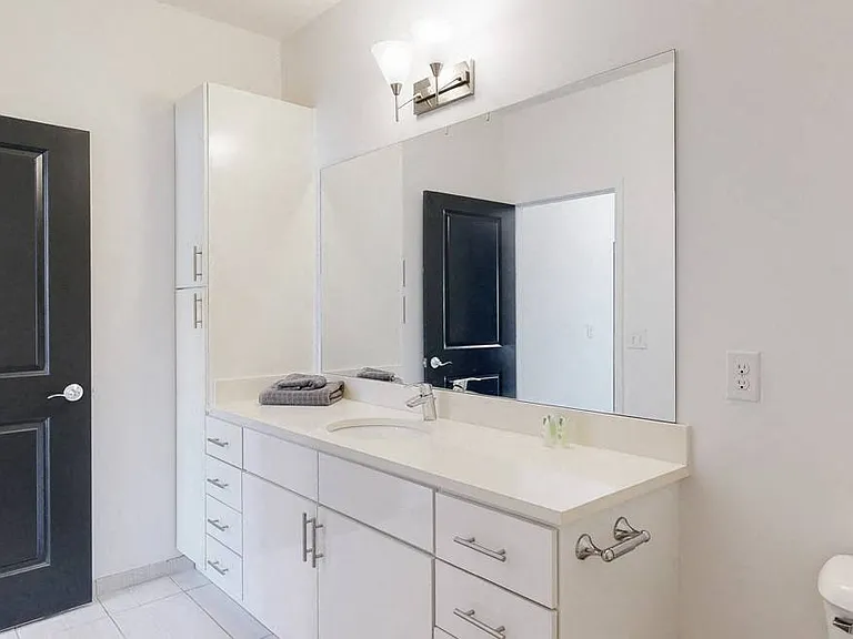 Step into your bathroom that combines contemporary style with everyday functionality for a refreshing experience.