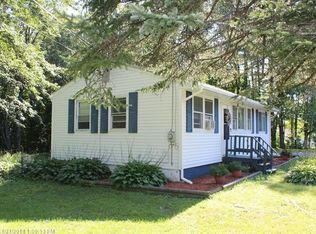 81 Nichols St, Madison, ME 04950