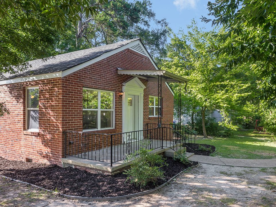 1st image of 224 Hemphill Ave