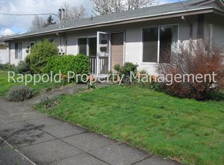 1123-1125 NE Jarrett St, Portland, OR 97211