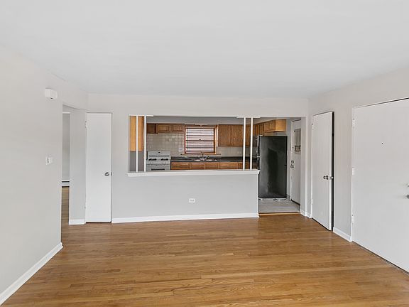 4th image of 805 N 22nd Ave APT 5