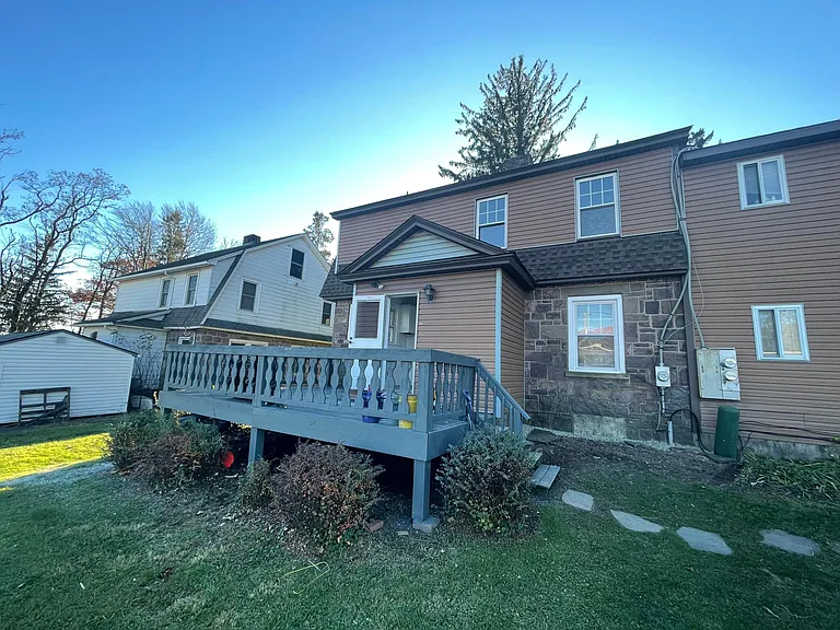 1269 Pocono Blvd — Photo 13