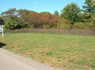 7182 Vail Dr, Kalamazoo, MI 49009