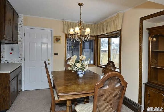 5th image of 2060 Seaford Ave