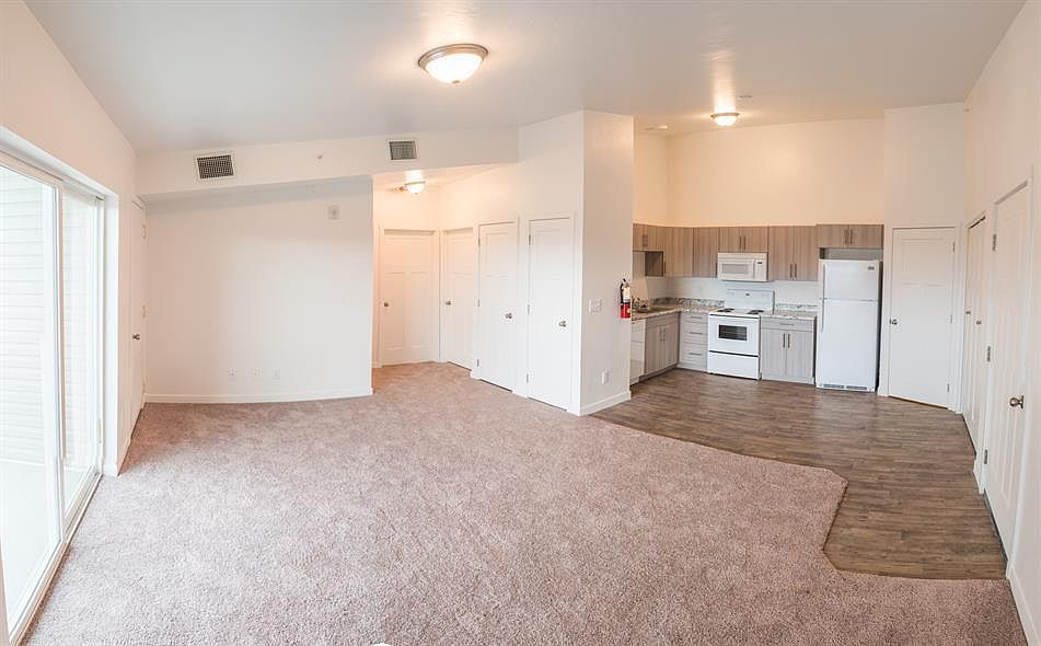 1st image of 535 Mariah Ave APT 1304