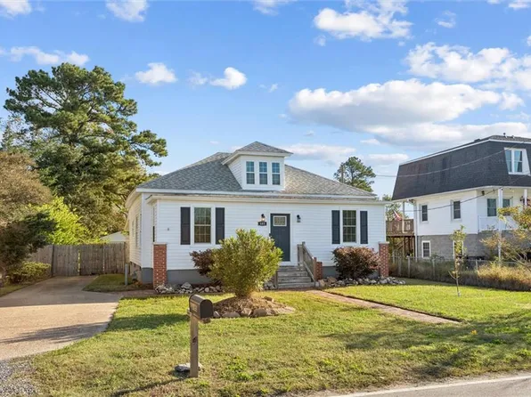 185 Messick Rd, Poquoson, VA 23662