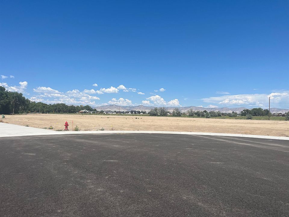 1st image of 978 Hay Bale Ct