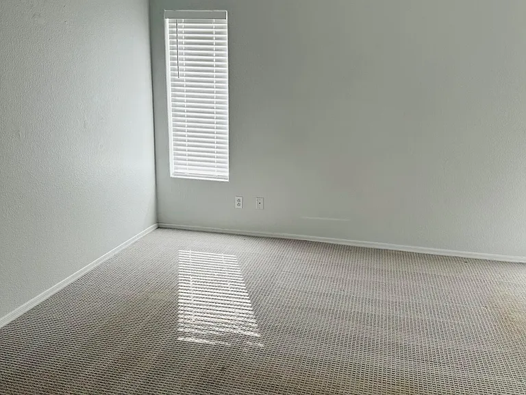 9426 W Monroe St — Photo 11