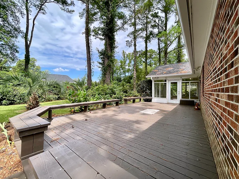 219 Green Lake Dr — Photo 40