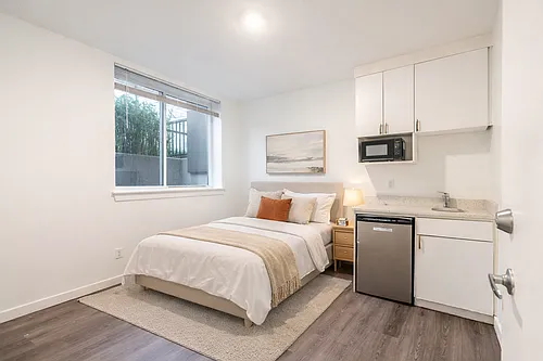 Modern Efficient Apartments in Prime Capitol Hill Location Photo 1