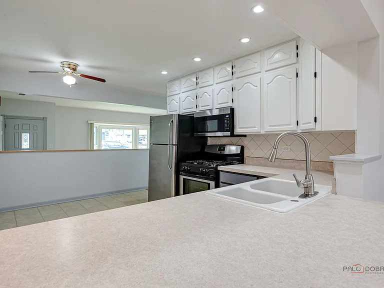 2508 Highland Dr — Photo 17