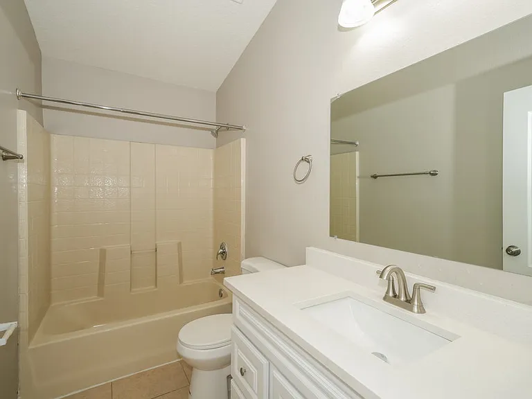 10430 Blackmore Dr — Photo 16