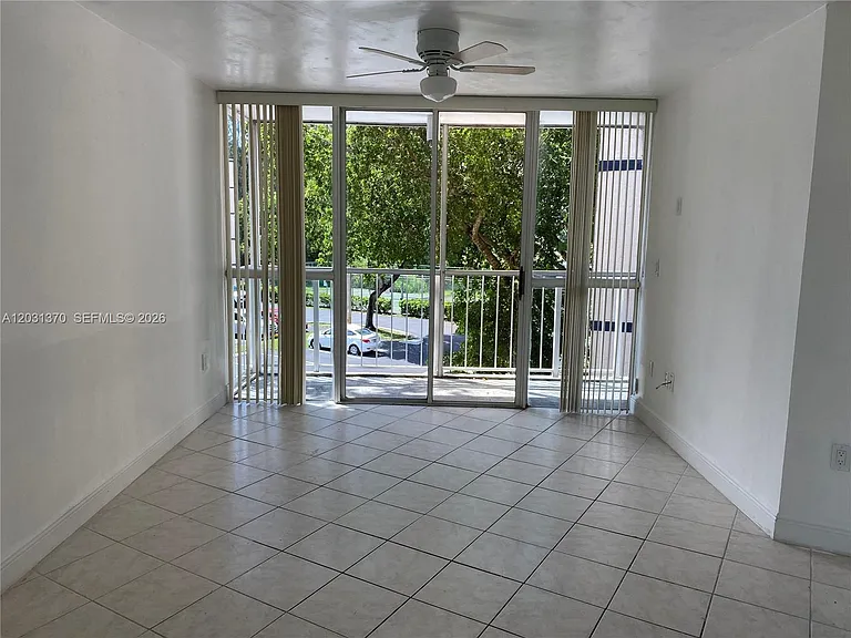 7075 NW 186th St #C308 — Photo 9