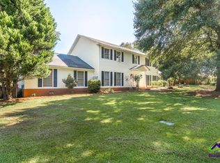 422 Wexford Cir, Bonaire, GA 31005