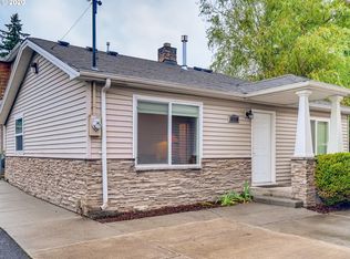 10708 E Burnside St, Portland, OR 97216