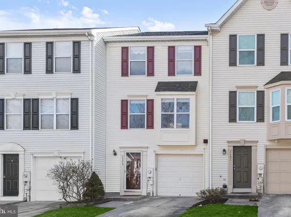 1173 Kelfield Dr, Halethorpe, MD 21227