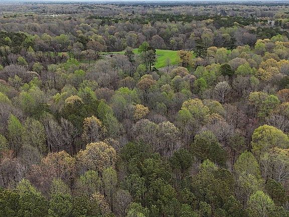 3rd image of 1032 State Highway 35