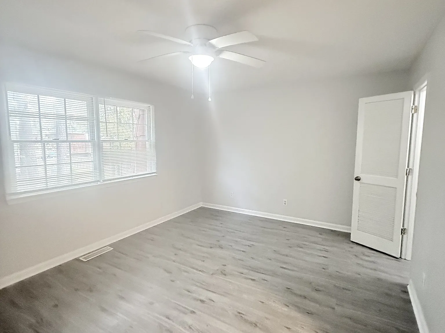 1025 Carolina Rd. - W1 — Photo 4