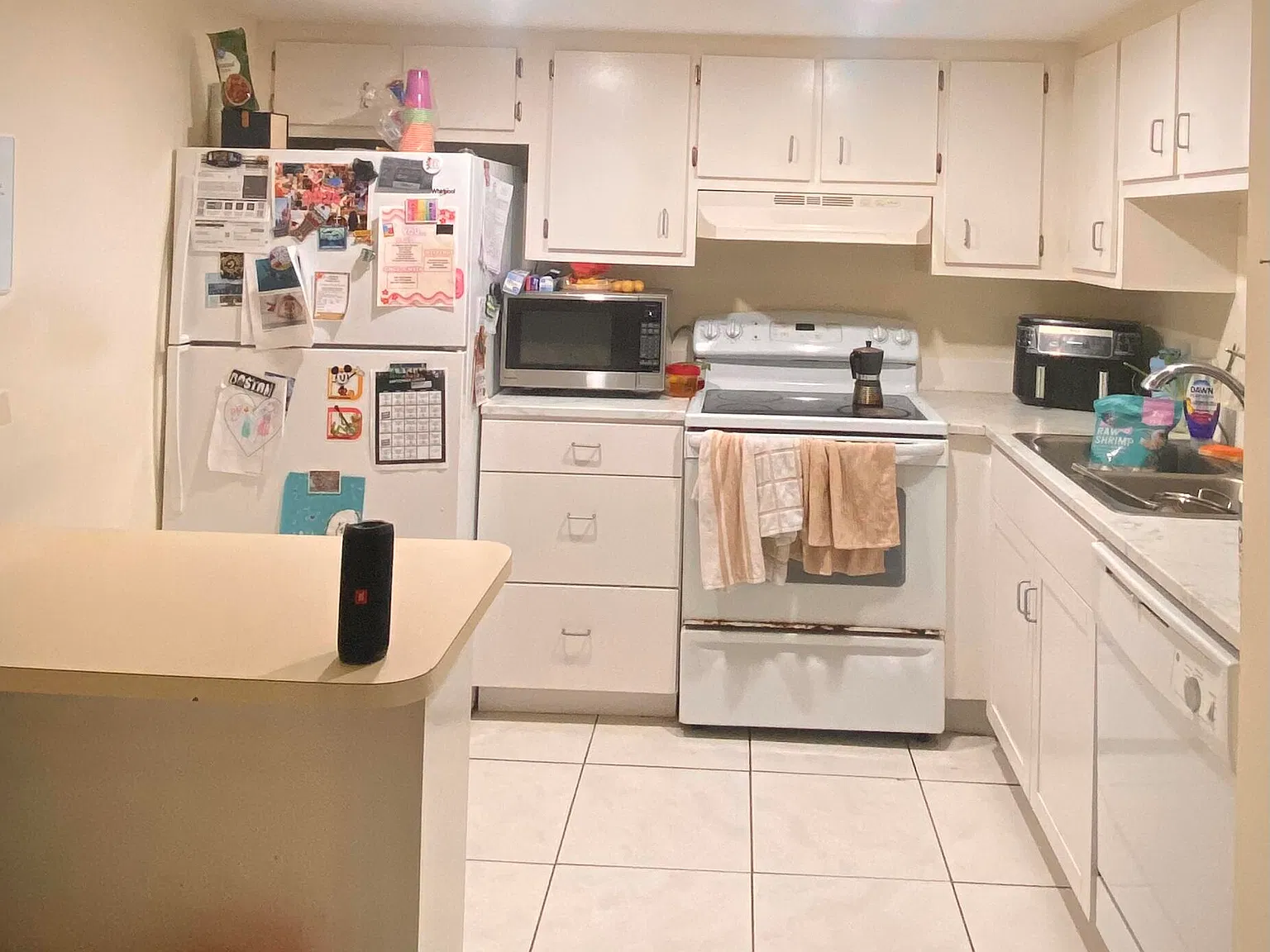 2 bed, 2.0 bath, 883 sqft, $2,000 — Photo 4
