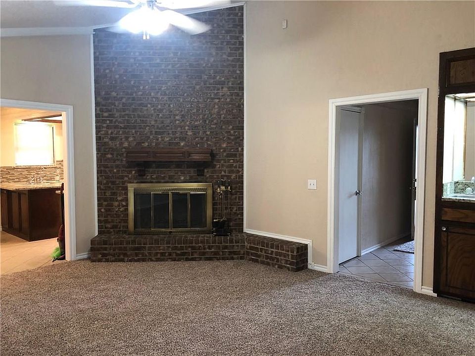 2nd image of 508 Cypress Dr