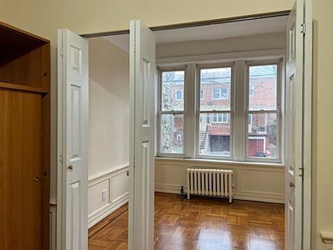 4th image of 2149 E 27th St #1