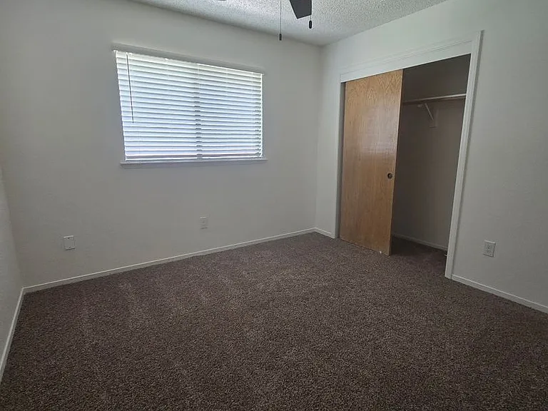 6695 Kent Ave — Photo 19