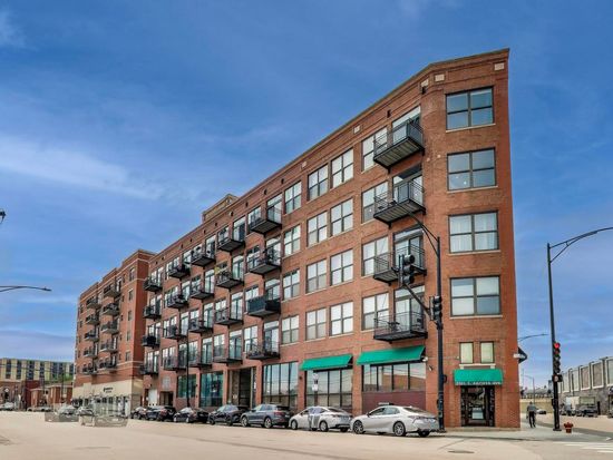 2310 S Canal St Unit 401, Chicago, IL 60616