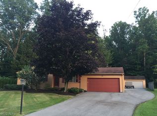 17935 Glendale Ave, Lake Milton, OH