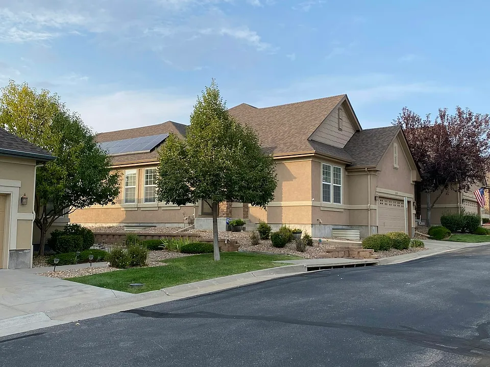 22105 E Euclid Dr