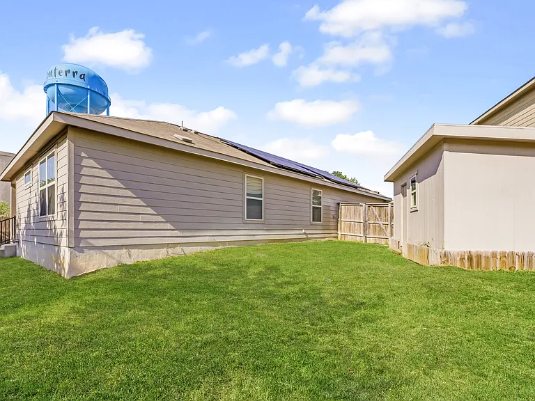 244 Circle Way — Photo 22