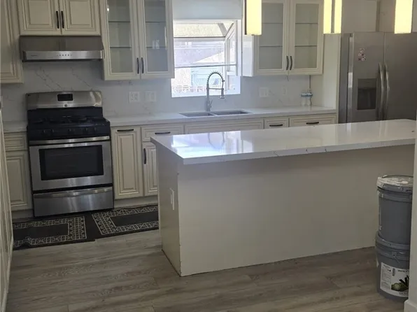 36540 Sierra Hwy, Palmdale, CA 93550
